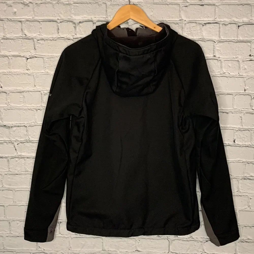 Columbia shell snowboarding jacket. Large - Picture 3 of 6